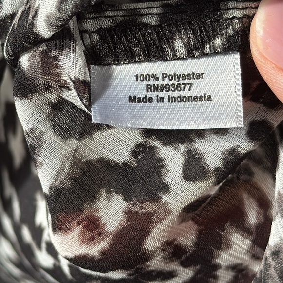 Ana Sheer Leopard Blouse Size M - Picture 6 of 9